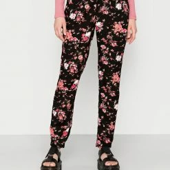 Quest Shoes & Clothing B YOUNG Joella Pants 2