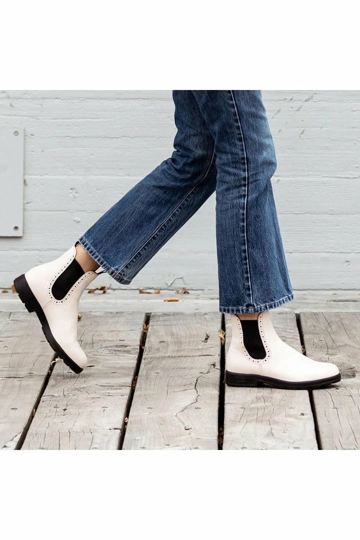 Quest Shoes & Clothing BLUNDSTONE 2156 Boots