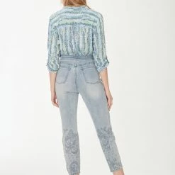 Quest Shoes & Clothing Bottoms FDJ Pull-On Embroidered Slim Crop 2056179