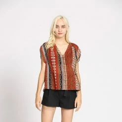 Quest Shoes & Clothing THE KORNER Top 22119038