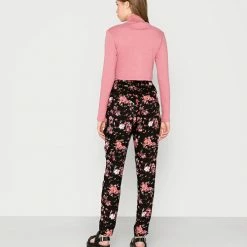 Quest Shoes & Clothing B YOUNG Joella Pants 2