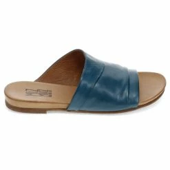 Quest Shoes & Clothing MIZ MOOZ Aria