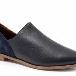 Quest Shoes & Clothing BUENO Beau