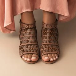 Quest Shoes & Clothing Heels BUENO Candice