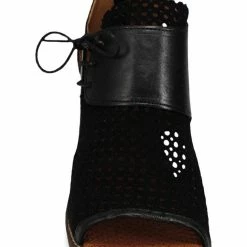 Quest Shoes & Clothing Sale Footwear CASTA Cher