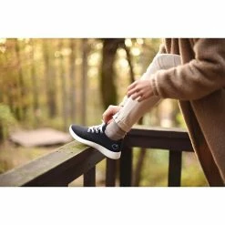 Quest Shoes & Clothing Sizes 11-12 LE MOUTON Classic Lace Up