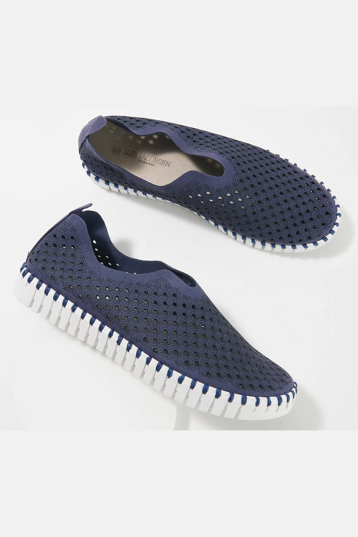 Quest Shoes & Clothing ILSE JACOBSEN 139 Tulip/Cut Outs