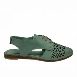 Quest Shoes & Clothing ROAMERS Breana Sizes 11-12