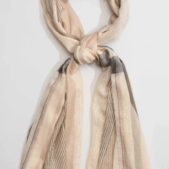 Quest Shoes & Clothing Scarves ECHO Mad About Plaid Oblong EN0510