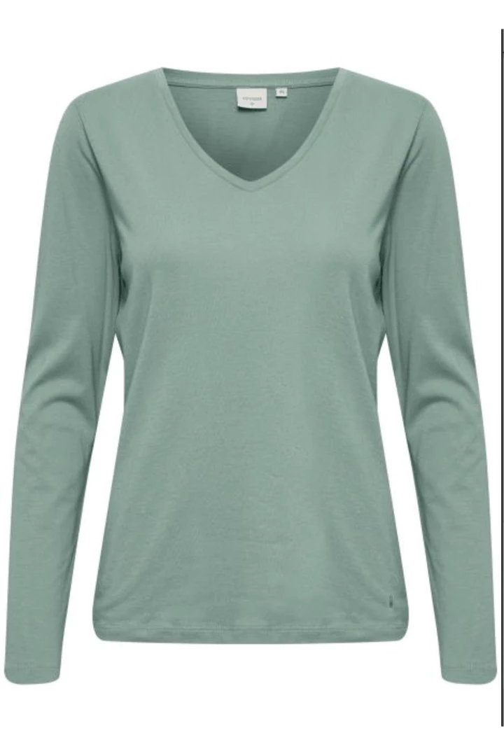 Quest Shoes & Clothing CREAM Naia Long Sleeve T-Shirt Tops