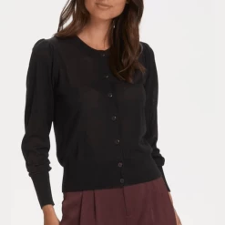 Quest Shoes & Clothing PART TWO Filukas Sweater