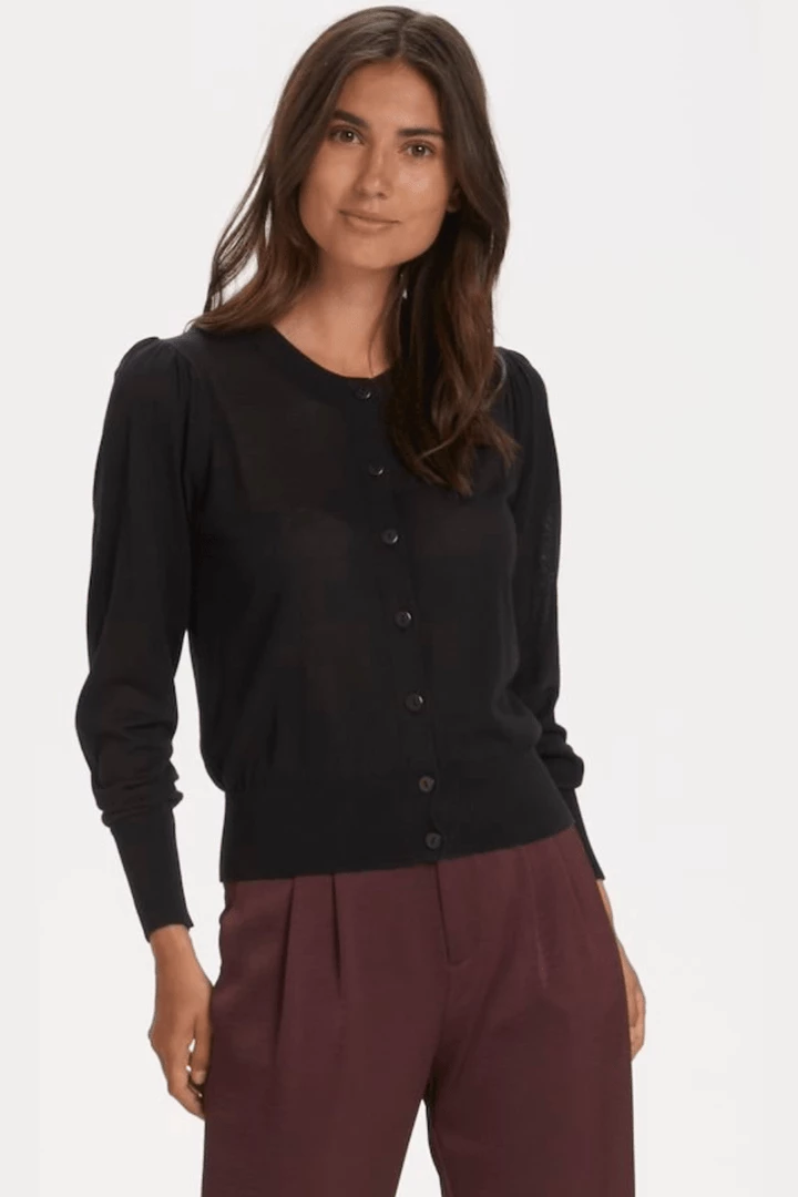 Quest Shoes & Clothing PART TWO Filukas Sweater