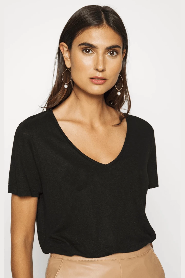 Quest Shoes & Clothing Sale Clothing CREAM Pitta T-Shirt