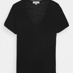 Quest Shoes & Clothing Sale Clothing CREAM Pitta T-Shirt