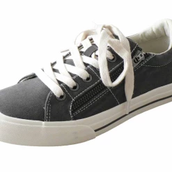 Quest Shoes & Clothing TAOS Z-Soul