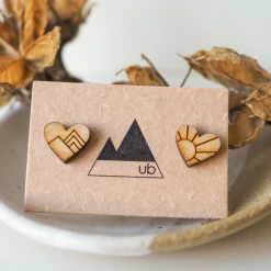 Quest Shoes & Clothing UGLY BUNNY Sunset Heart Stud Earrings