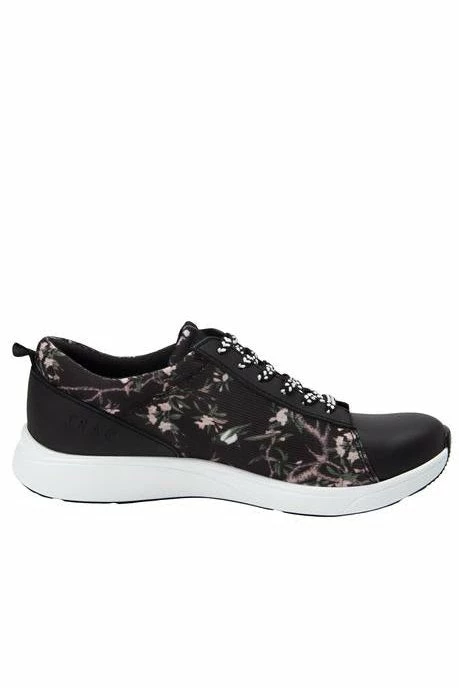 Quest Shoes & Clothing TRAQ QUE-5659 Jungle Fauna Sale Footwear