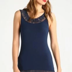 Quest Shoes & Clothing CREAM Florence Top Tops