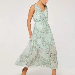 Quest Shoes & Clothing APRICOT Mint Dress 597808
