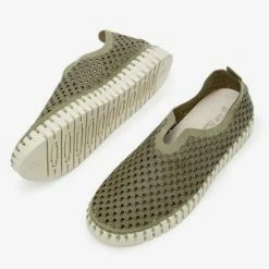 Quest Shoes & Clothing ILSE JACOBSEN 139 Tulip/Cut Outs