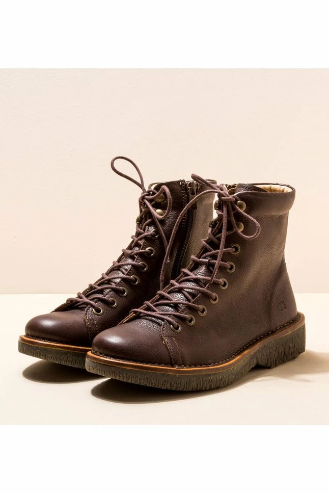 Quest Shoes & Clothing EL NATURALISTA Boot N5572